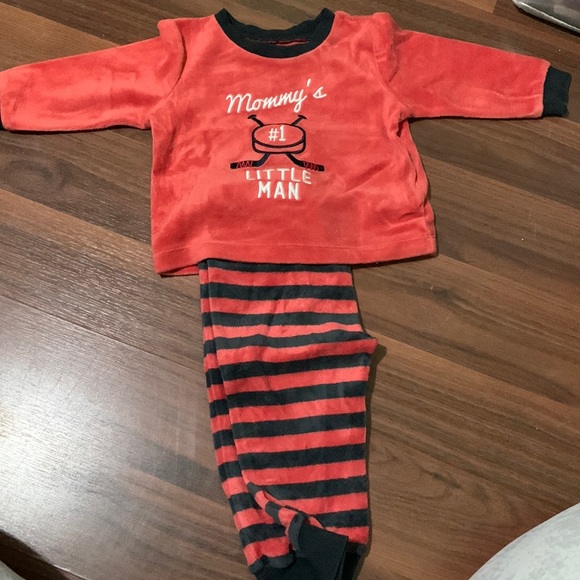 Joe Fresh 6-12 mos set - Picture 1 of 1